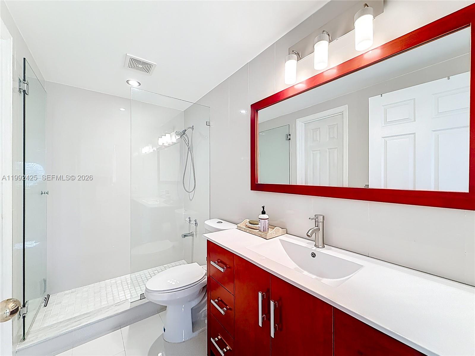 MEDITERRANEAN CONDO - Residential