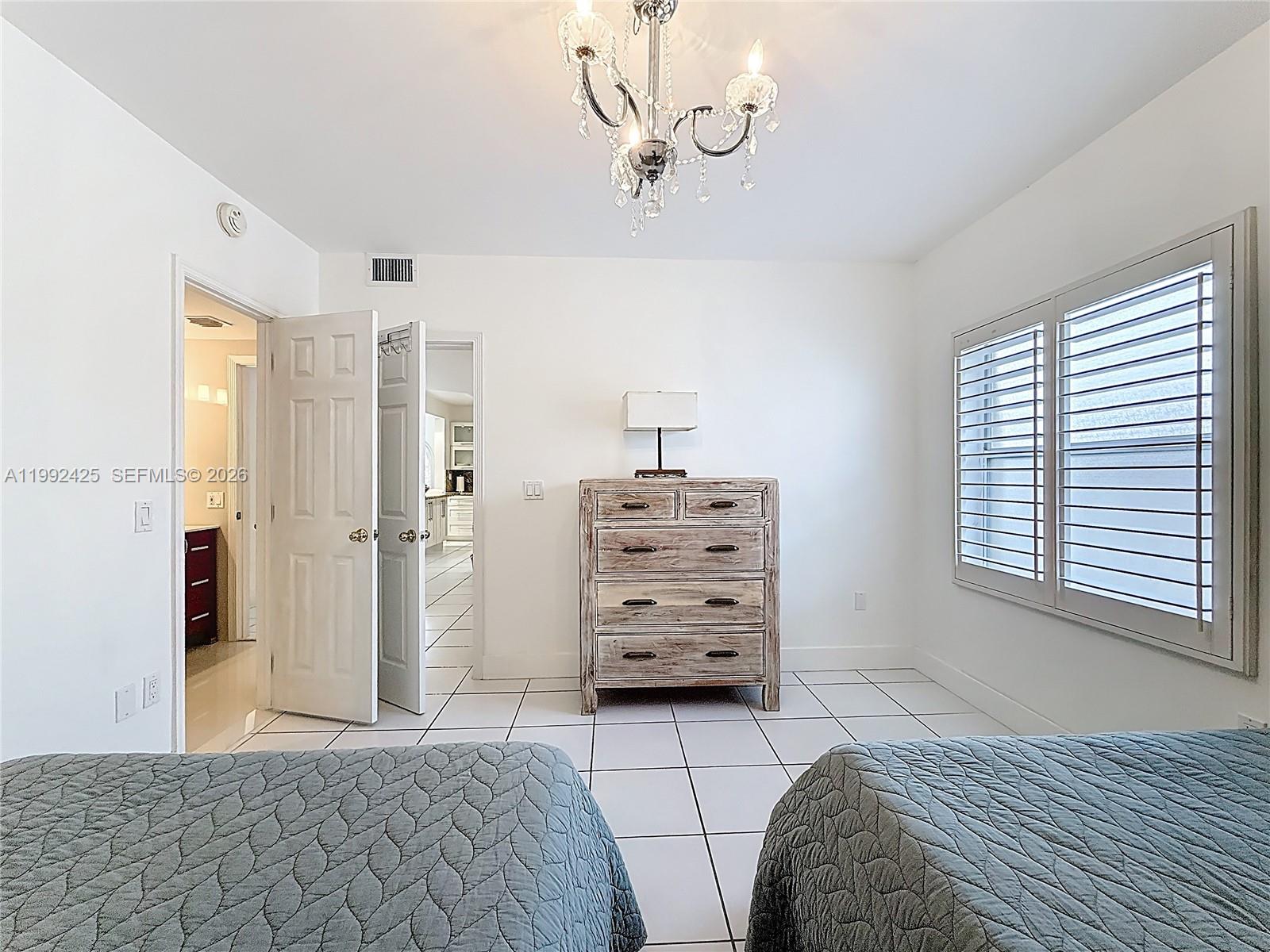 MEDITERRANEAN CONDO - Residential