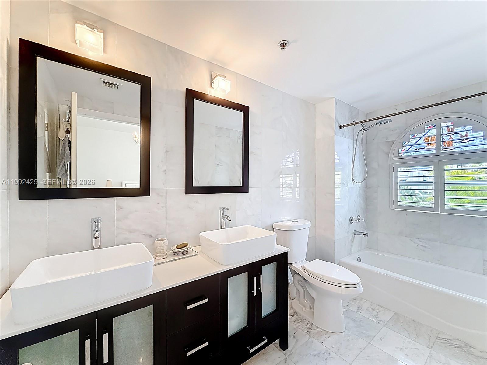 MEDITERRANEAN CONDO - Residential