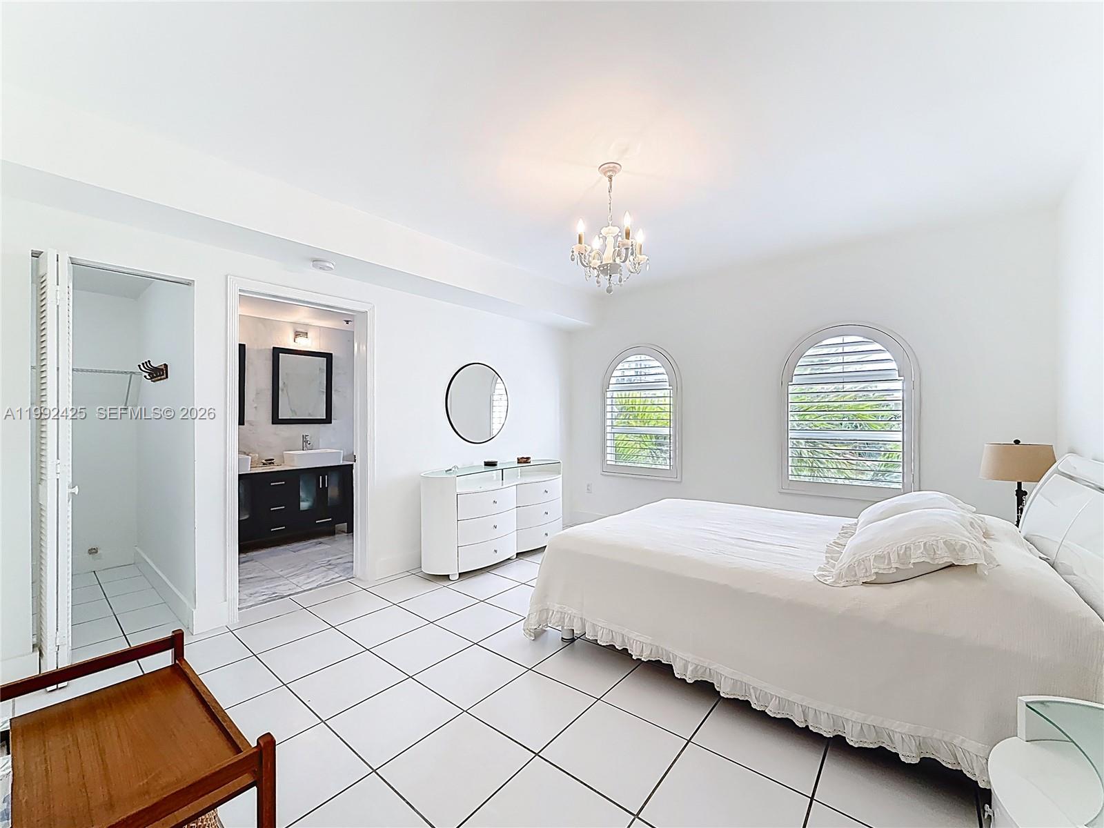 MEDITERRANEAN CONDO - Residential