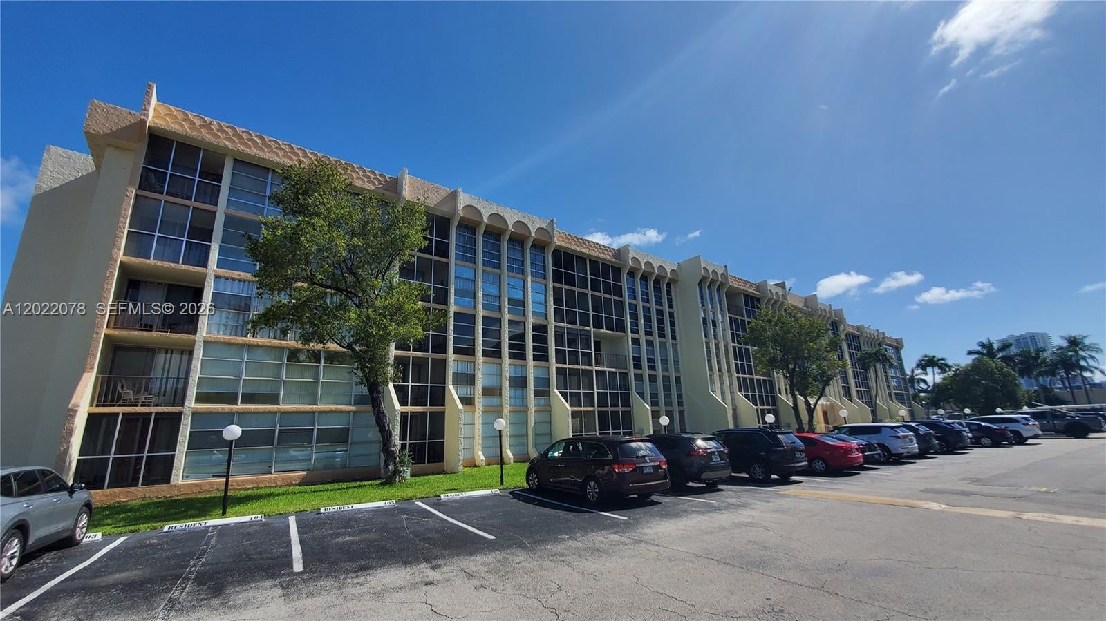 801 Three Islands Blvd 109