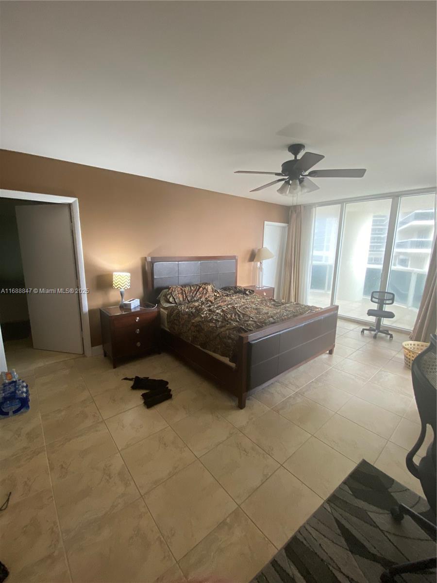BEACH CLUB CONDO - Residential