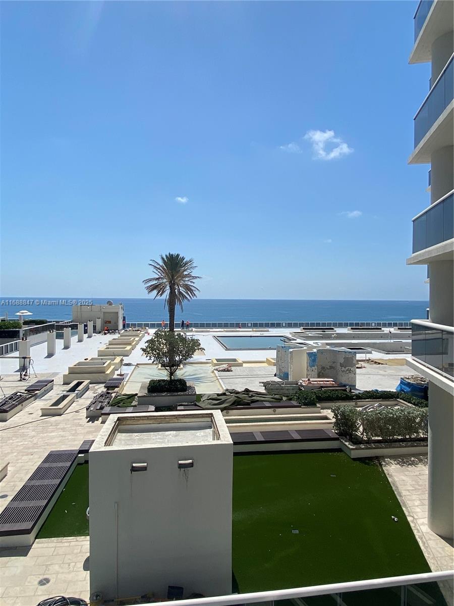 1850 S Ocean Dr 810, Hallandale Beach, Broward County, Florida - 2 Bedrooms  
2 Bathrooms - 