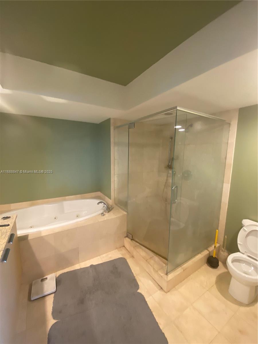 BEACH CLUB CONDO - Residential