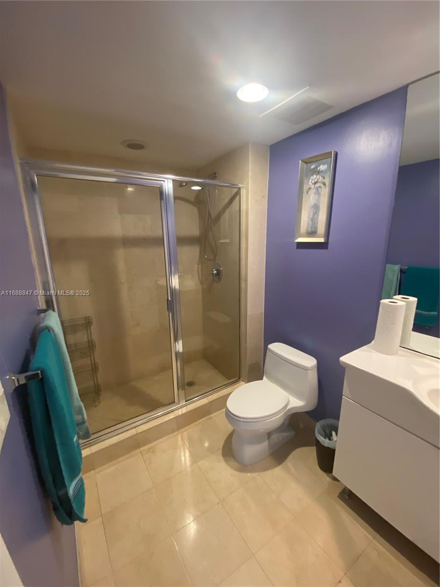 BEACH CLUB CONDO - Residential