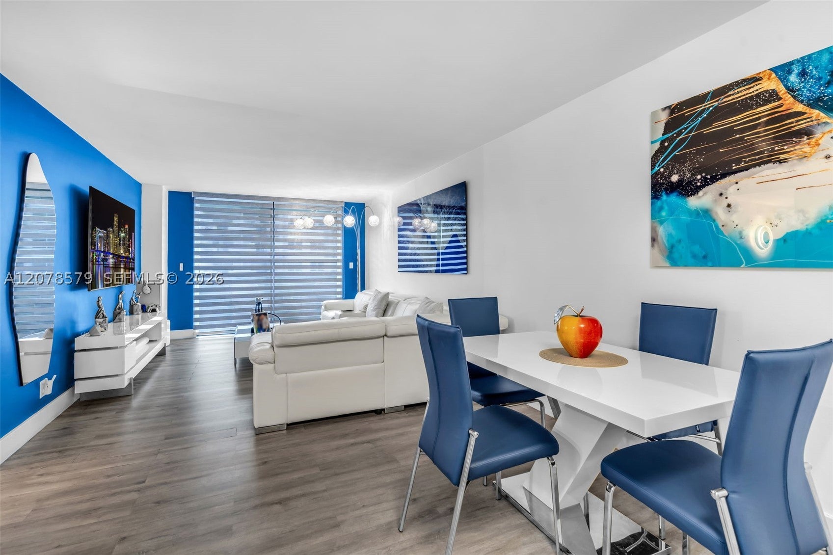 1825 W 44th Pl 401