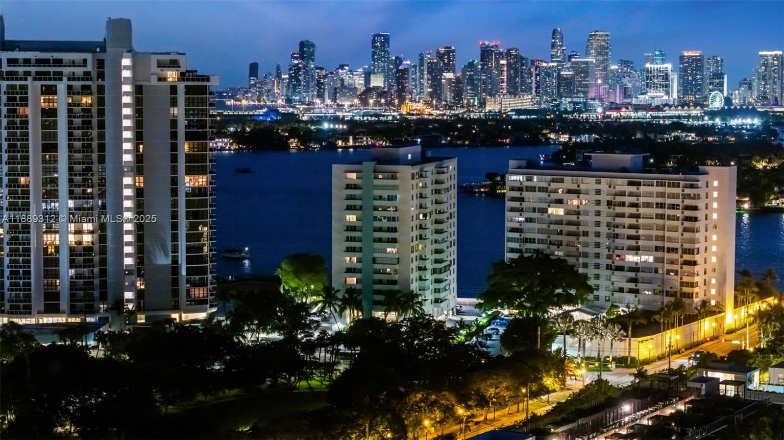 ISLAND TERRACE CONDO - Residential Lease