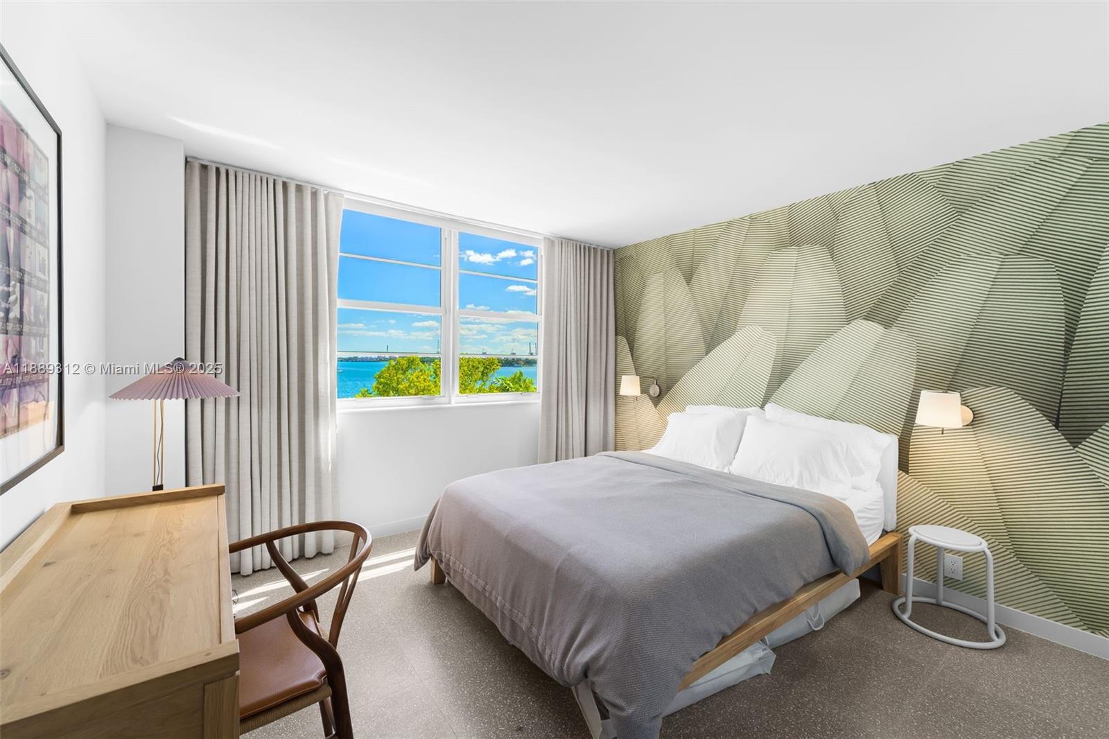 ISLAND TERRACE CONDO - Residential Lease