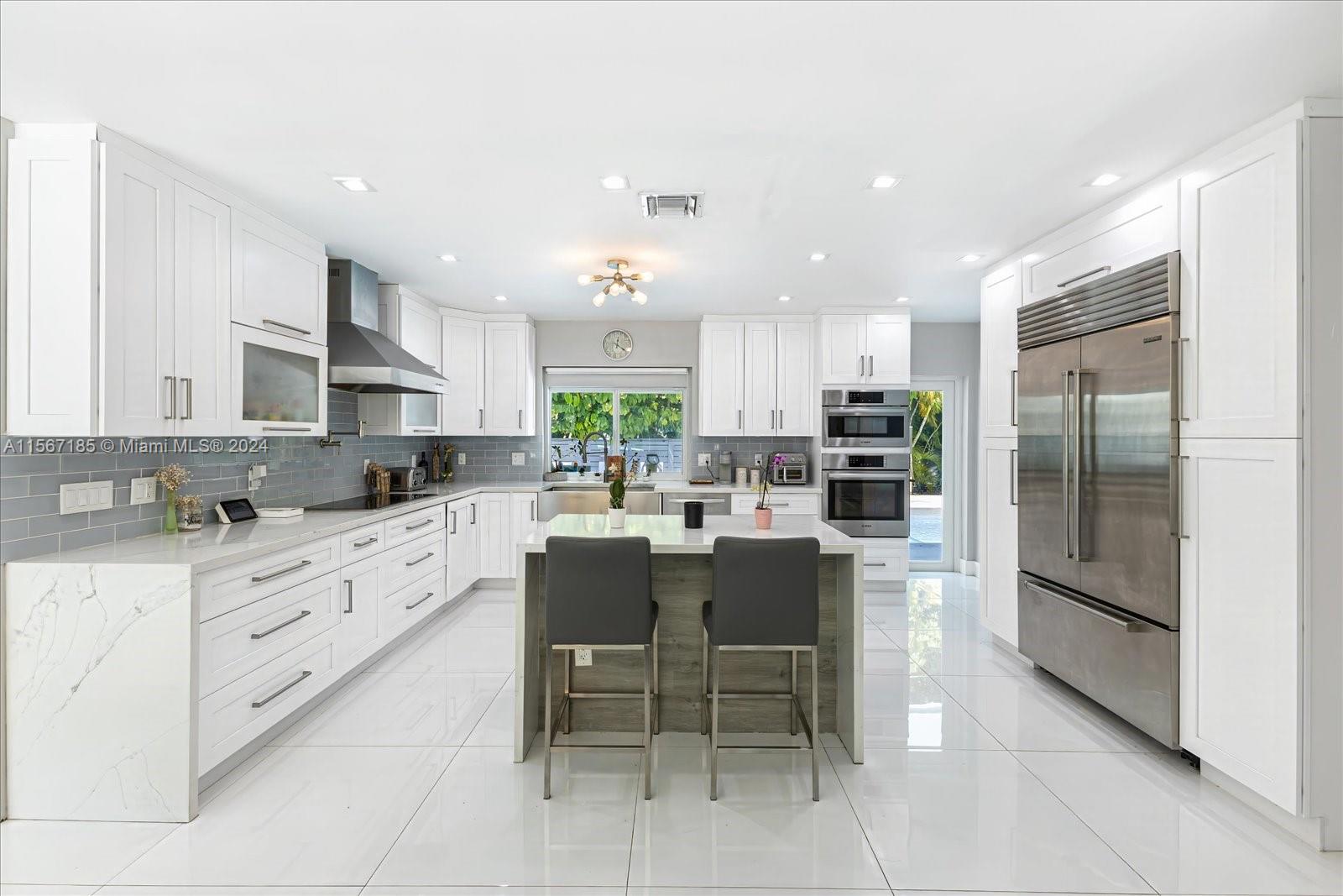 EASTERN SHORES - Residential