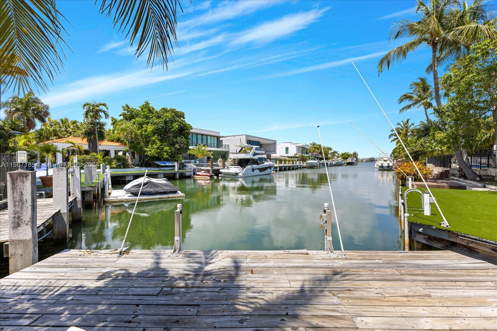 EASTERN SHORES - Residential