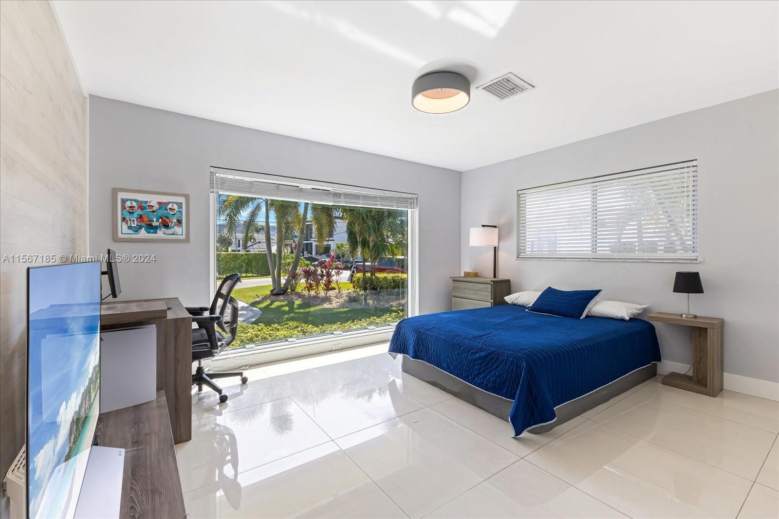 EASTERN SHORES - Residential