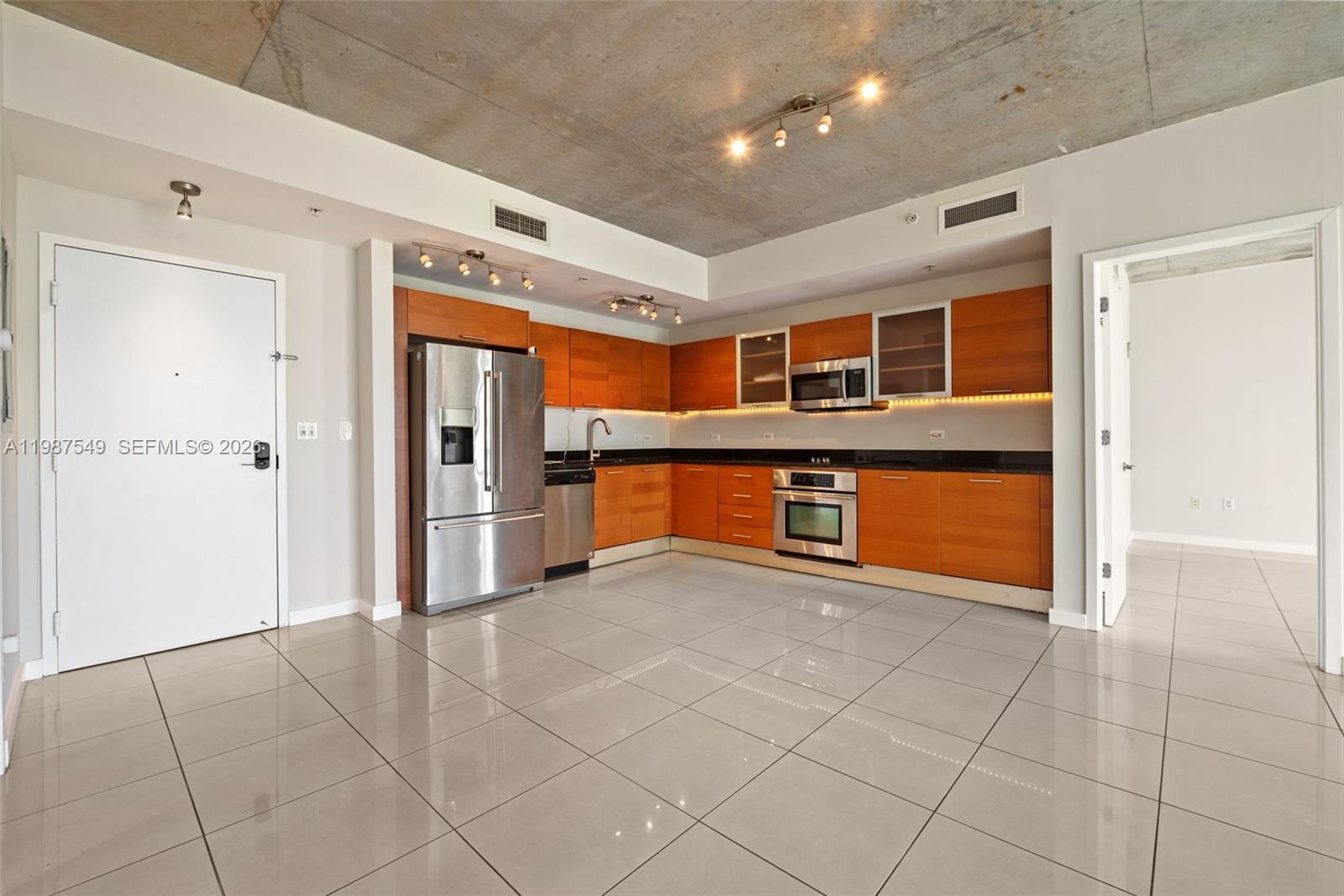 TWO MIDTOWN MIAMI CONDO - Residential