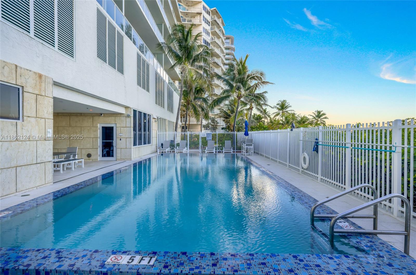 LUNA OCEAN RESIDENCES CON - Residential Lease