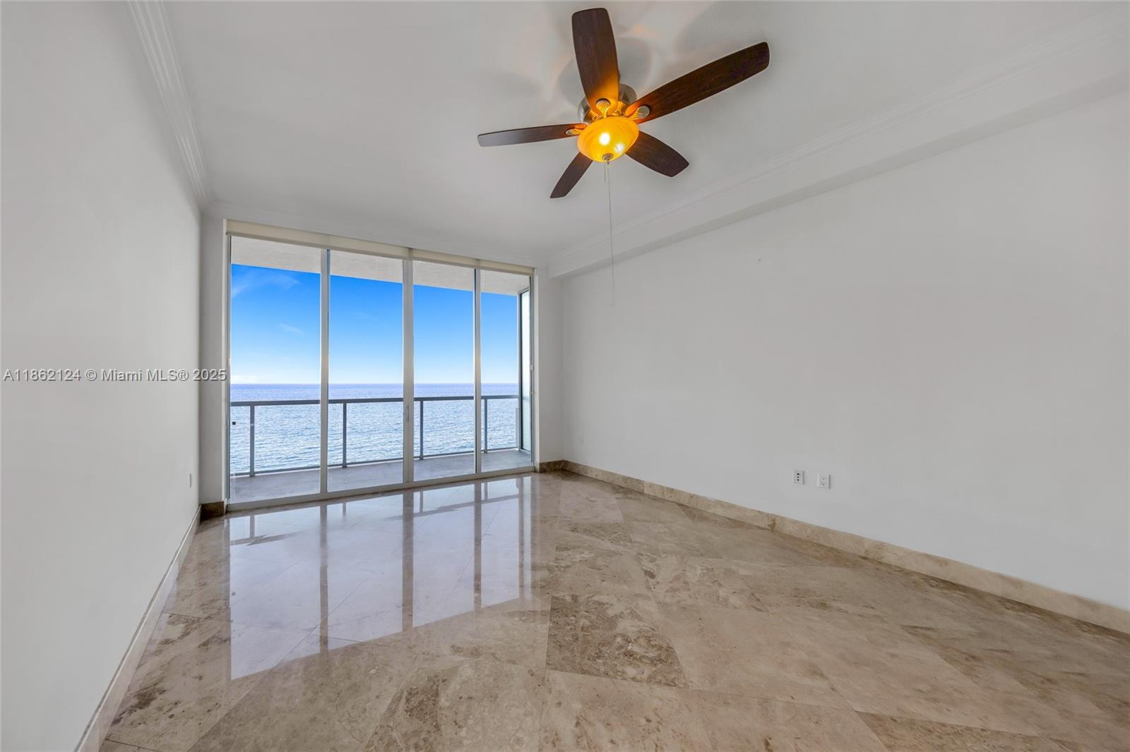 LUNA OCEAN RESIDENCES CON - Residential Lease