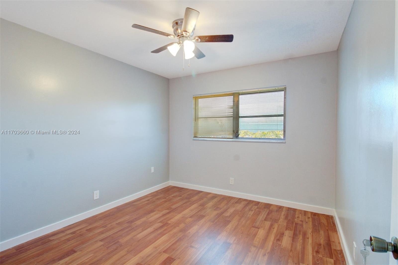 CASTLE APARTMENTS 7 CONDO - Residential