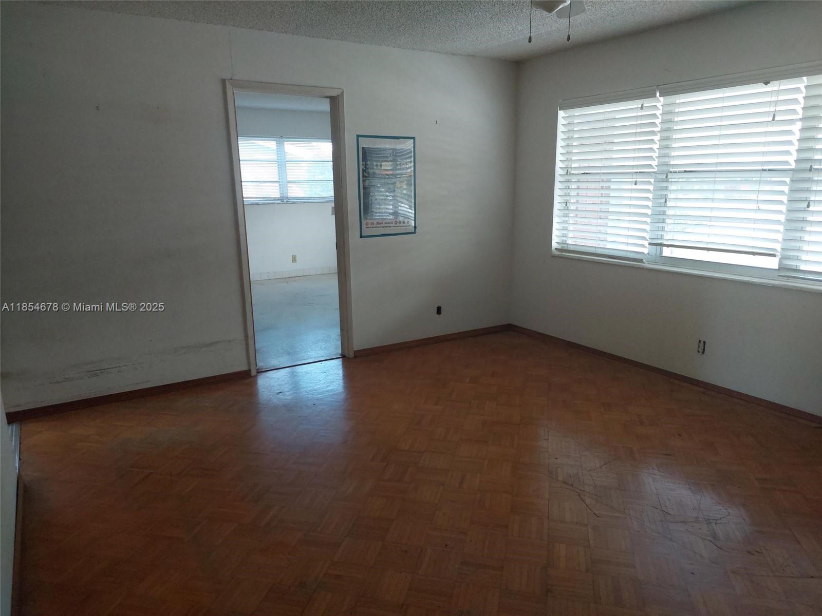 331 NE 42nd Ct