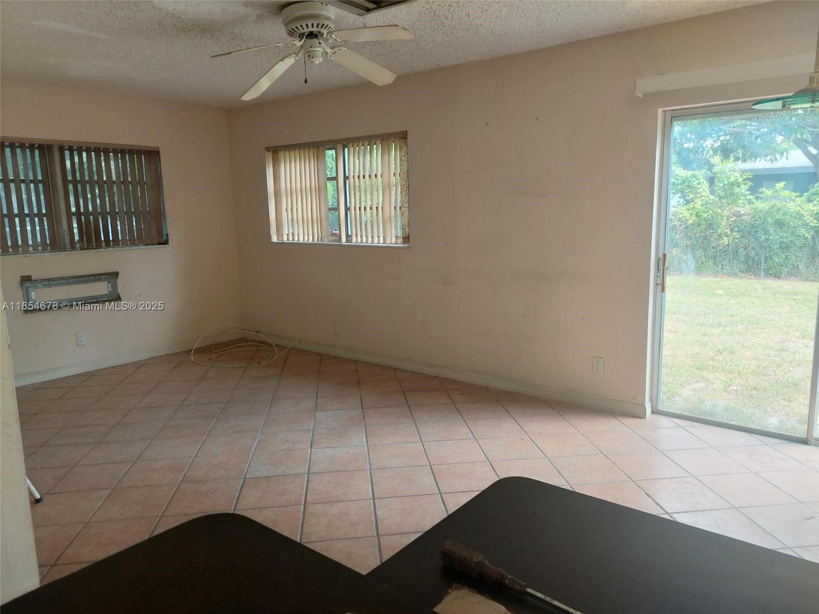 331 NE 42nd Ct