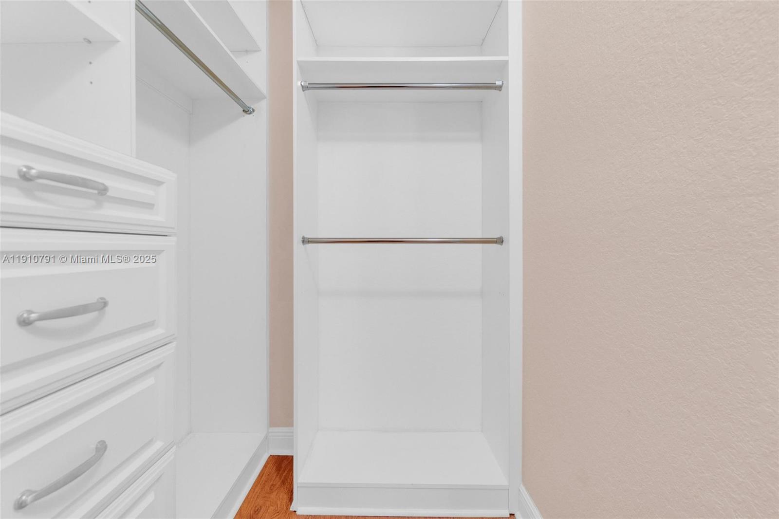 SANTA MONICA - Residential