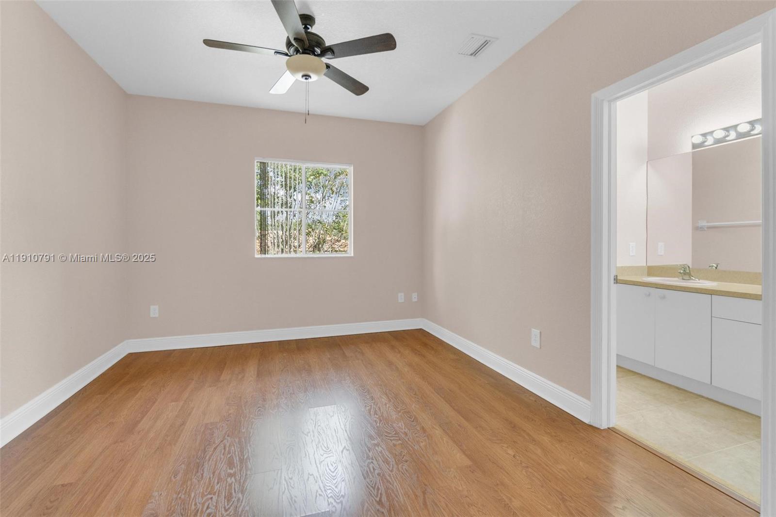 SANTA MONICA - Residential