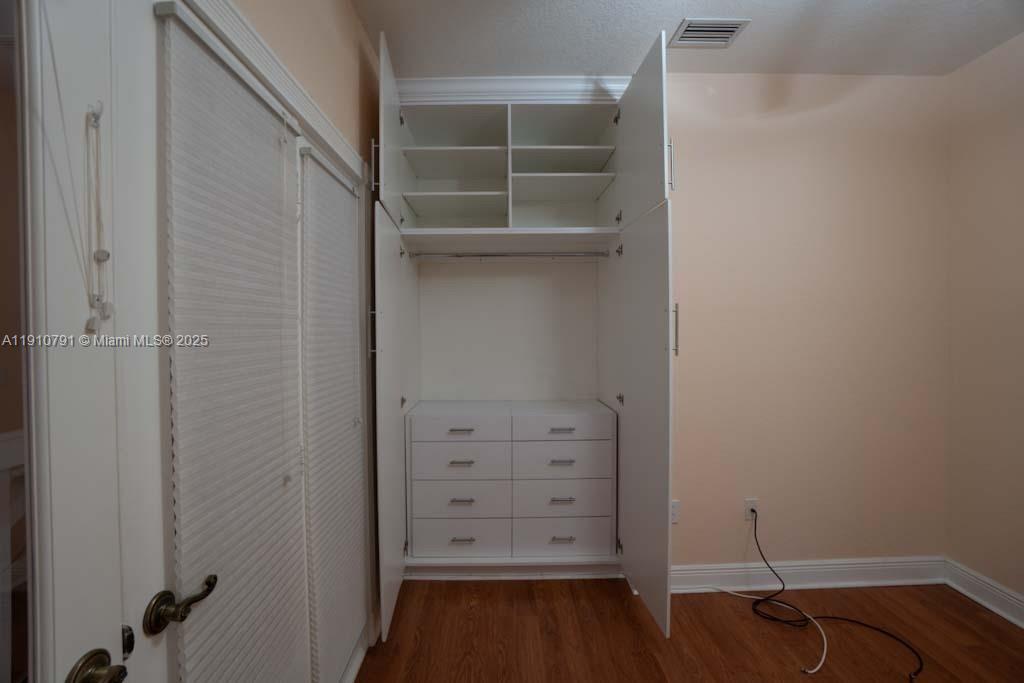 SANTA MONICA - Residential