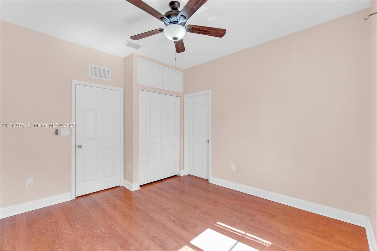 SANTA MONICA - Residential