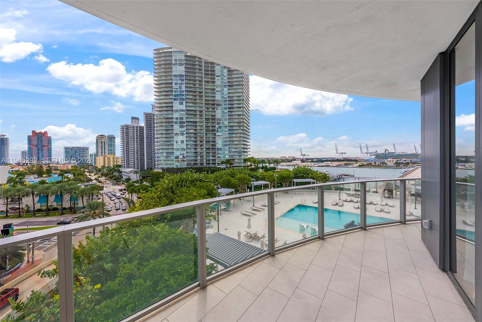 500 Alton Rd 901, Miami Beach, FL, 33139/$3,345,000 1 500 Alton Rd 901