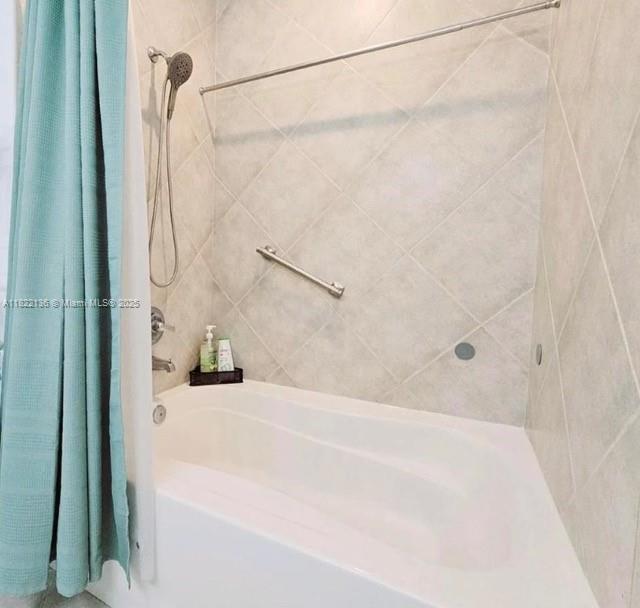 2080 OCEAN DRIVE CONDO - Residential Lease