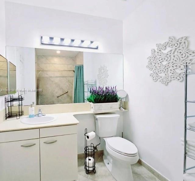 2080 OCEAN DRIVE CONDO - Residential Lease