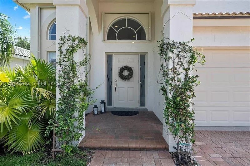 4180 Sea Mist Way