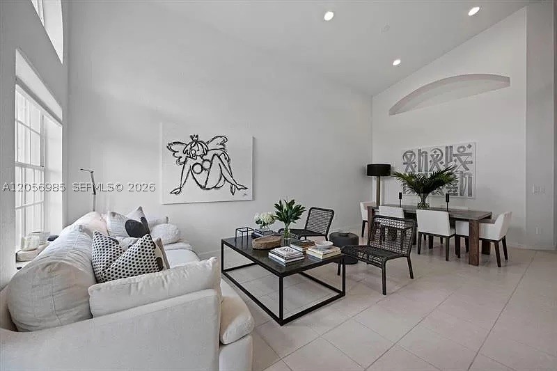 4180 Sea Mist Way