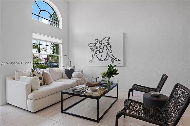 4180 Sea Mist Way