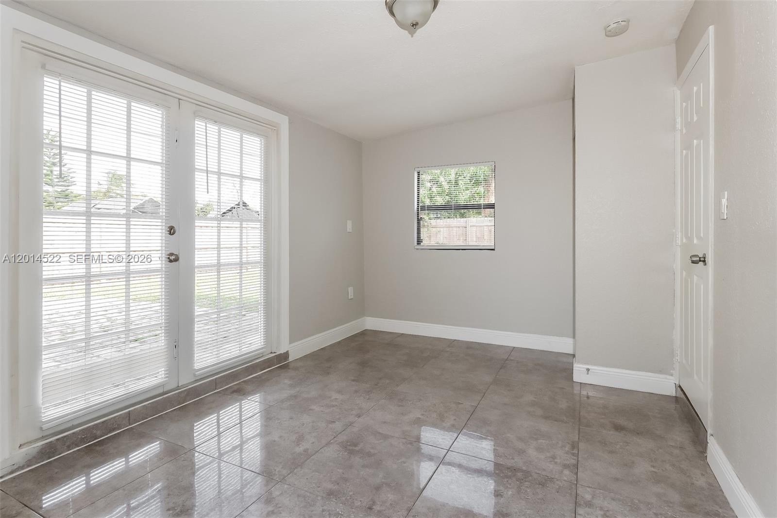 MEADOWBROOK 1 - Residential Lease