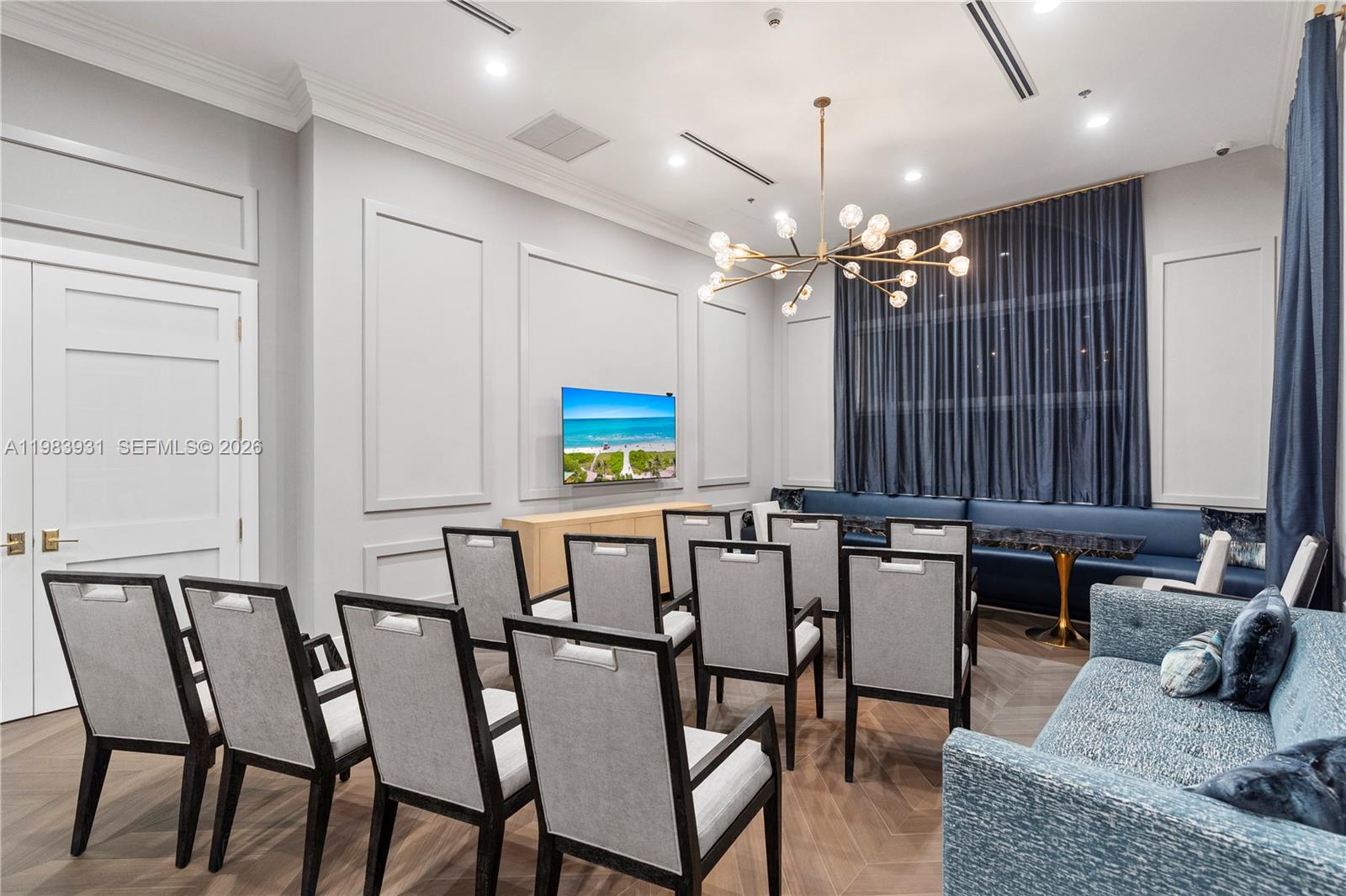 GABLES ON THE GREEN CONDO - Residential