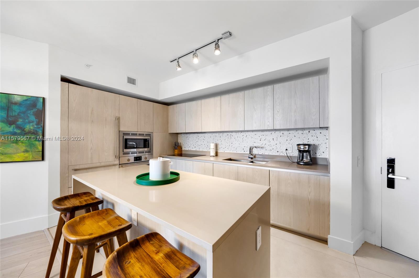 4111 SOUTH OCEAN DRIVE CO - Residential Lease