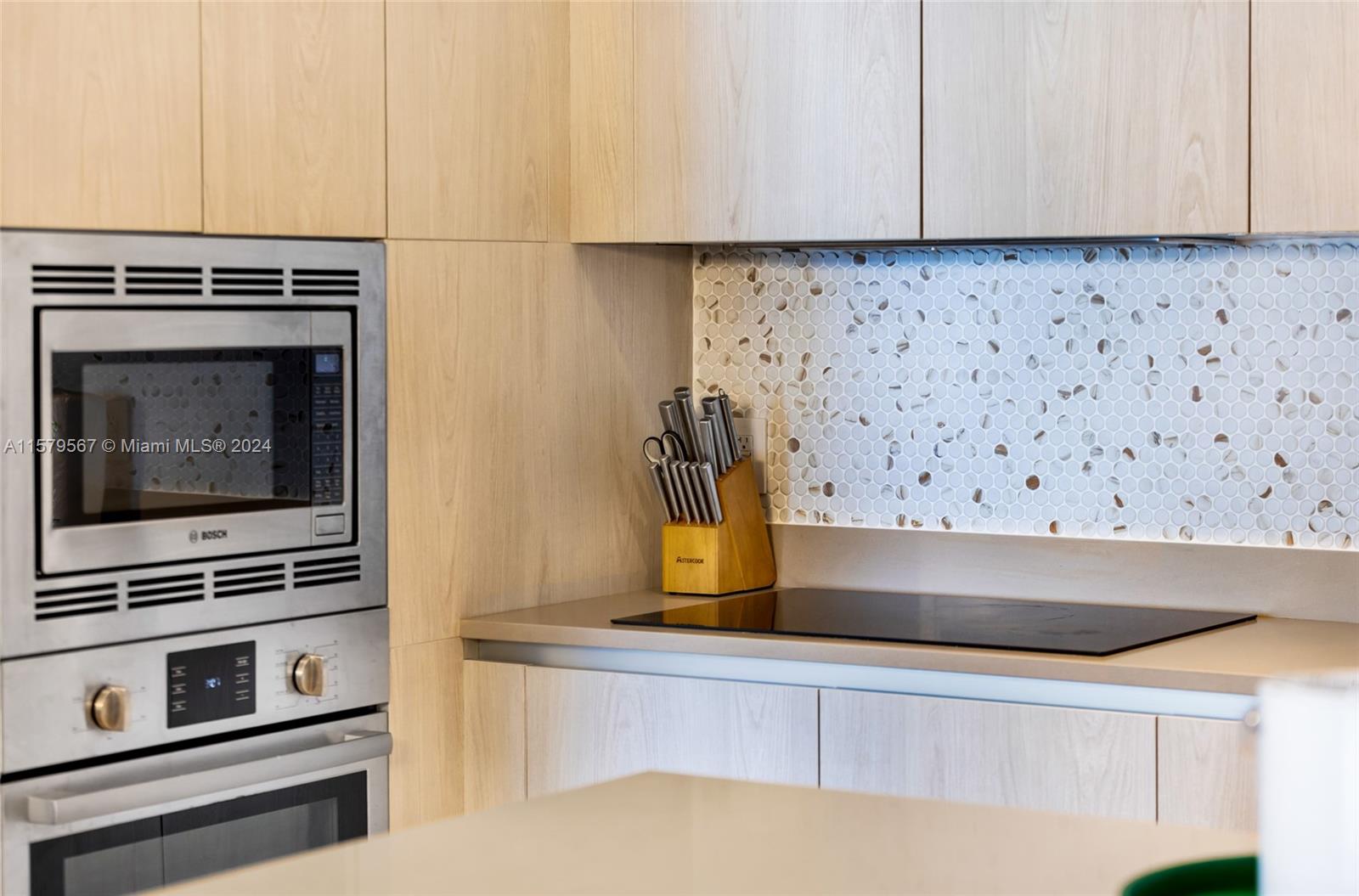 4111 SOUTH OCEAN DRIVE CO - Residential Lease