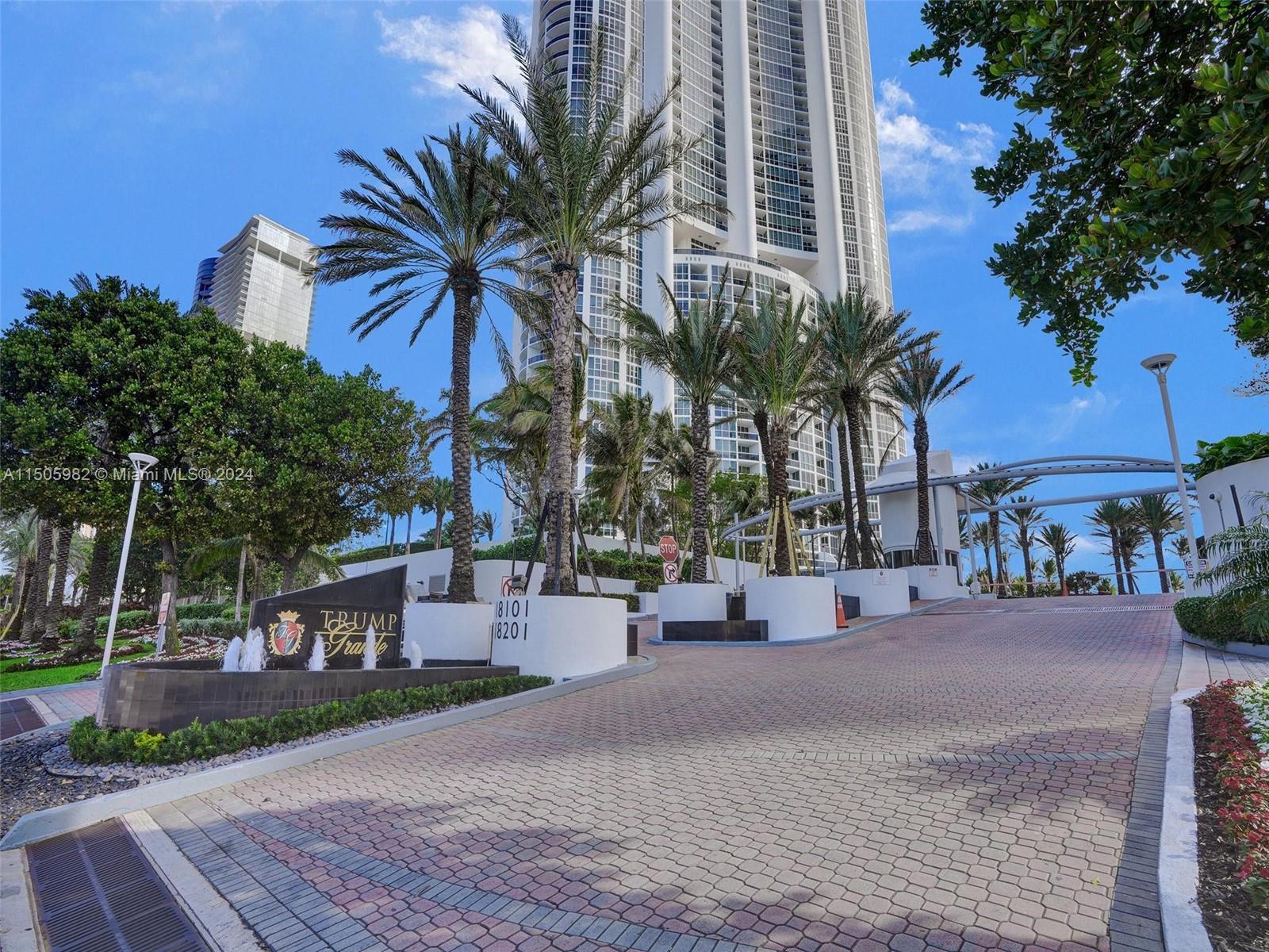 TRUMP ROYALE CONDO - Residential