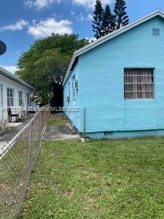 2156 NW 32nd St