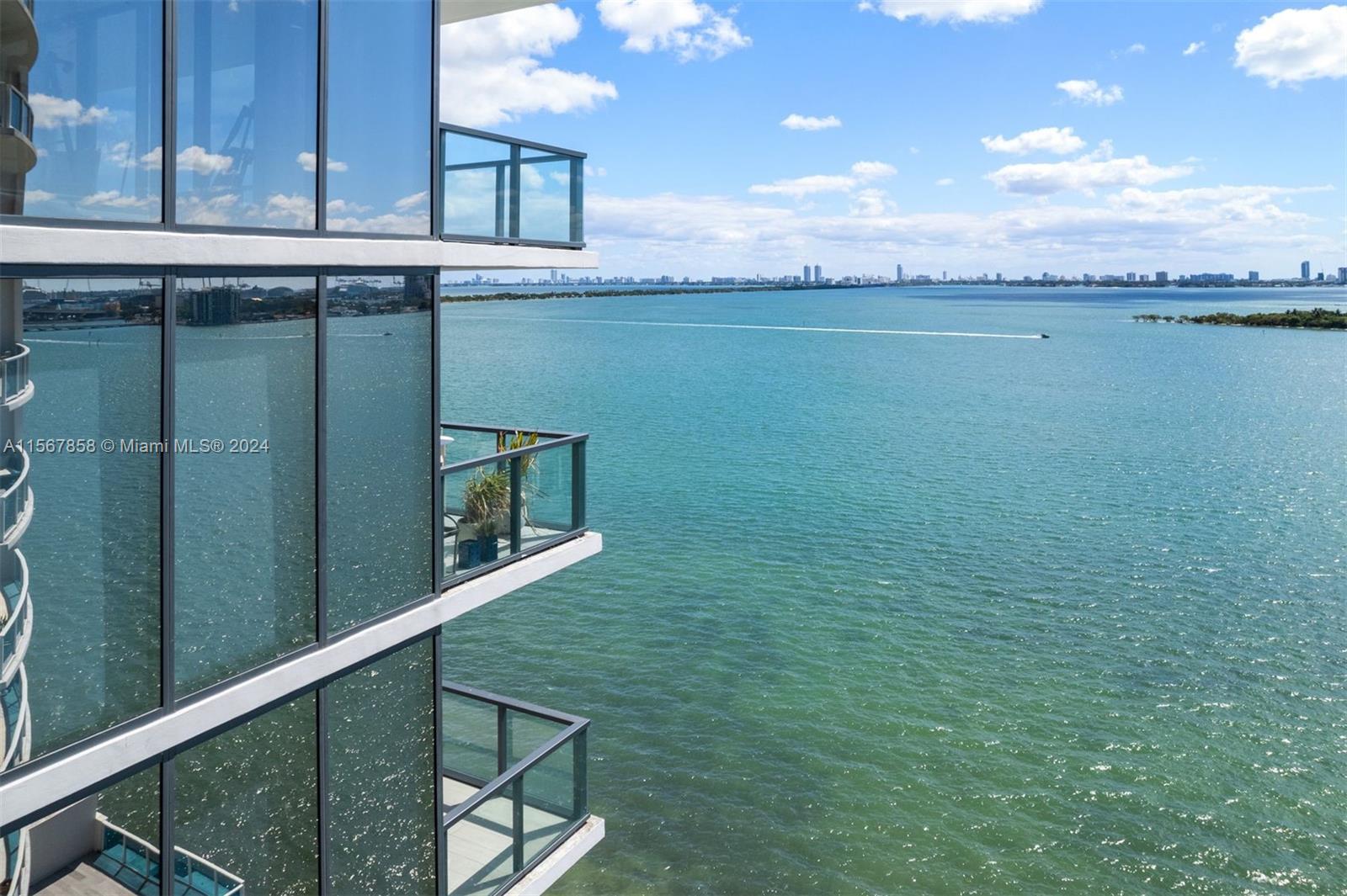 ELYSEE CONDOMINIUM - Residential