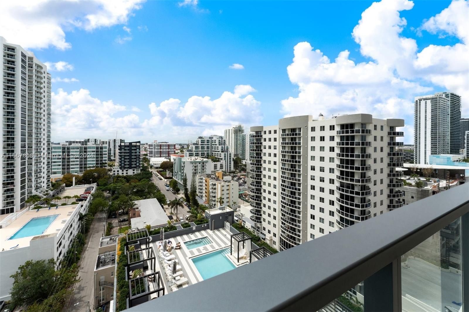 ELYSEE CONDOMINIUM - Residential