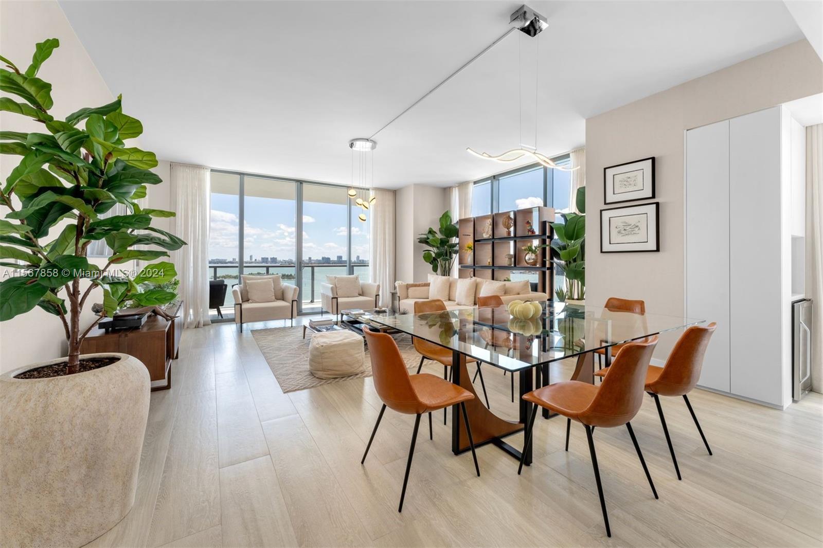 ELYSEE CONDOMINIUM - Residential