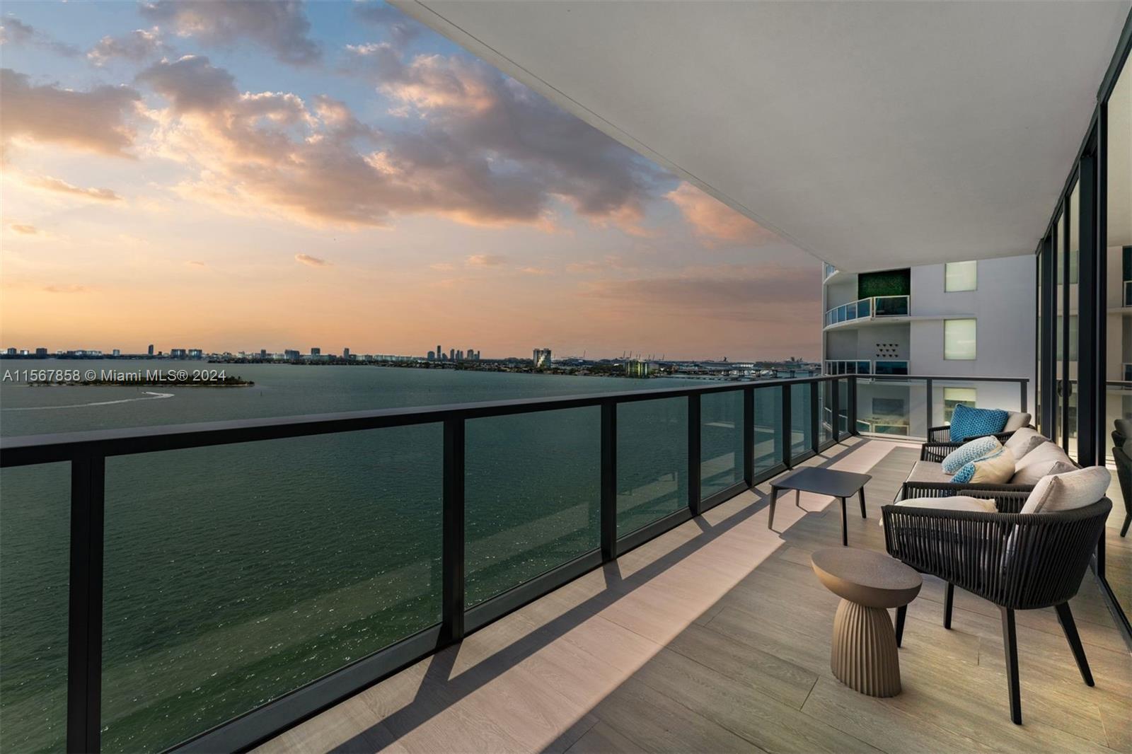 ELYSEE CONDOMINIUM - Residential