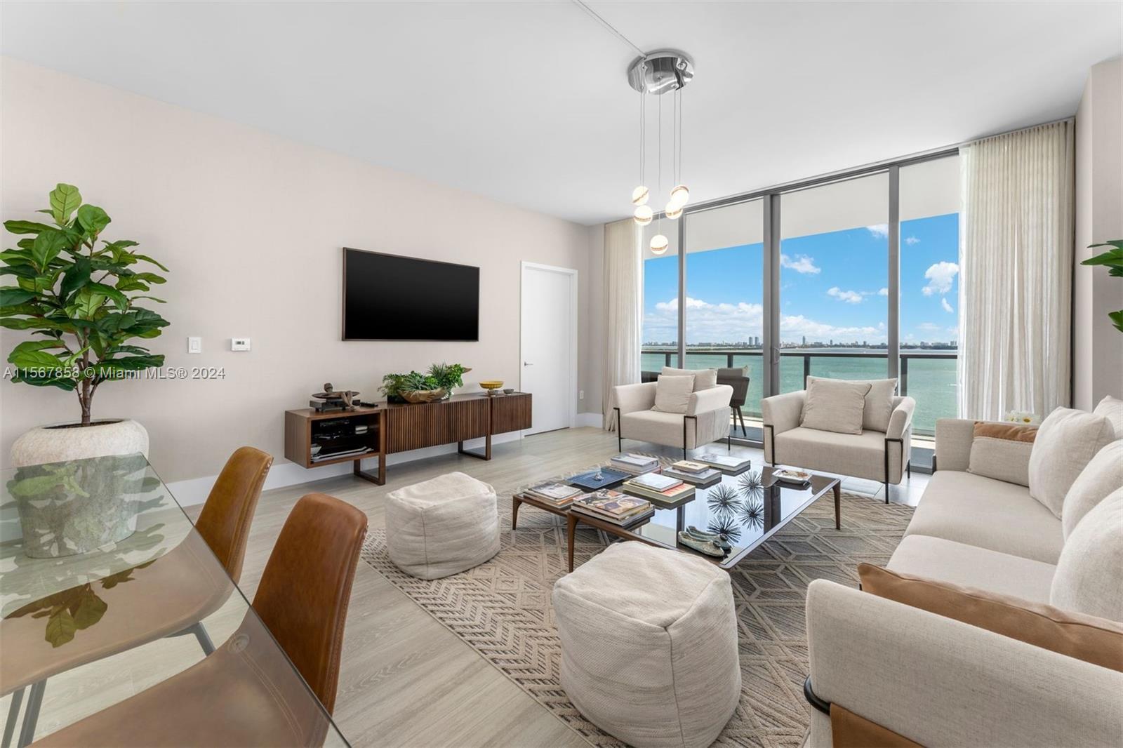 ELYSEE CONDOMINIUM - Residential