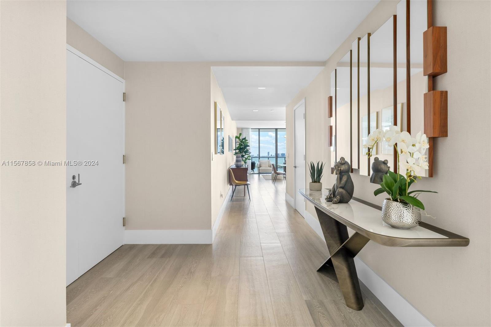 ELYSEE CONDOMINIUM - Residential