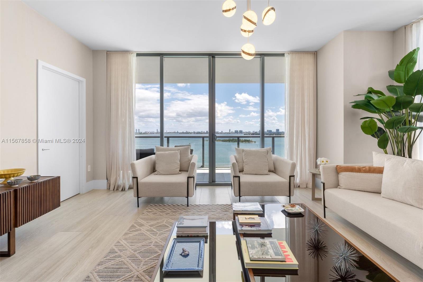 ELYSEE CONDOMINIUM - Residential