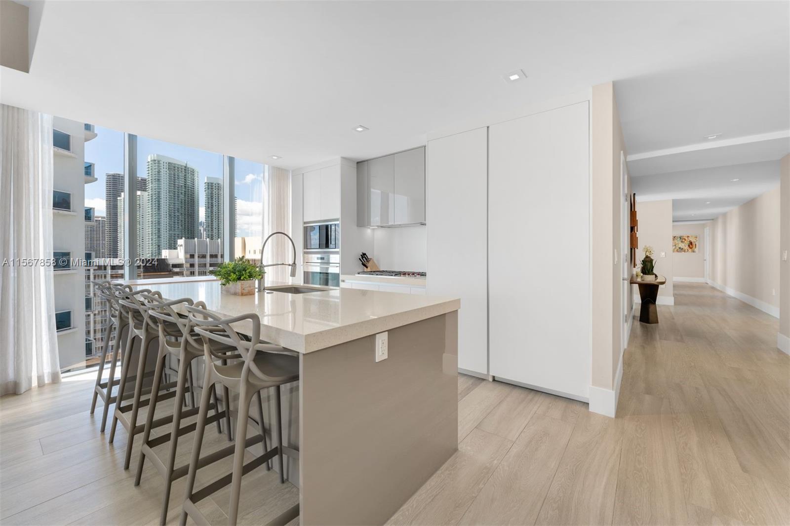 ELYSEE CONDOMINIUM - Residential