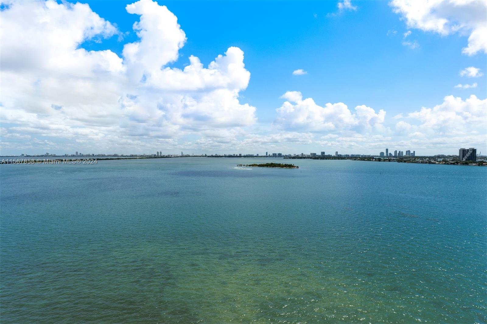 ELYSEE CONDOMINIUM - Residential