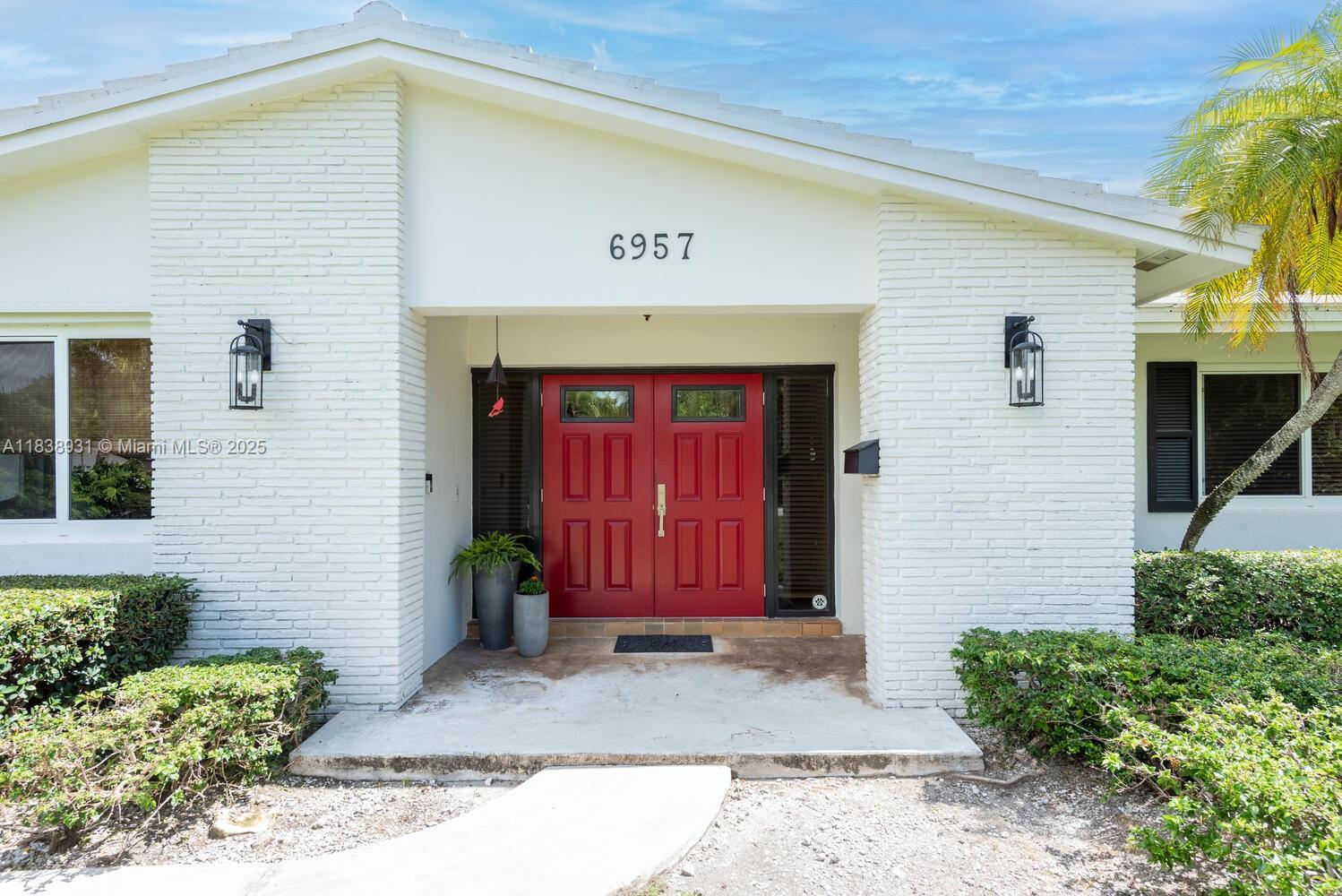6957 SW 148th Ter