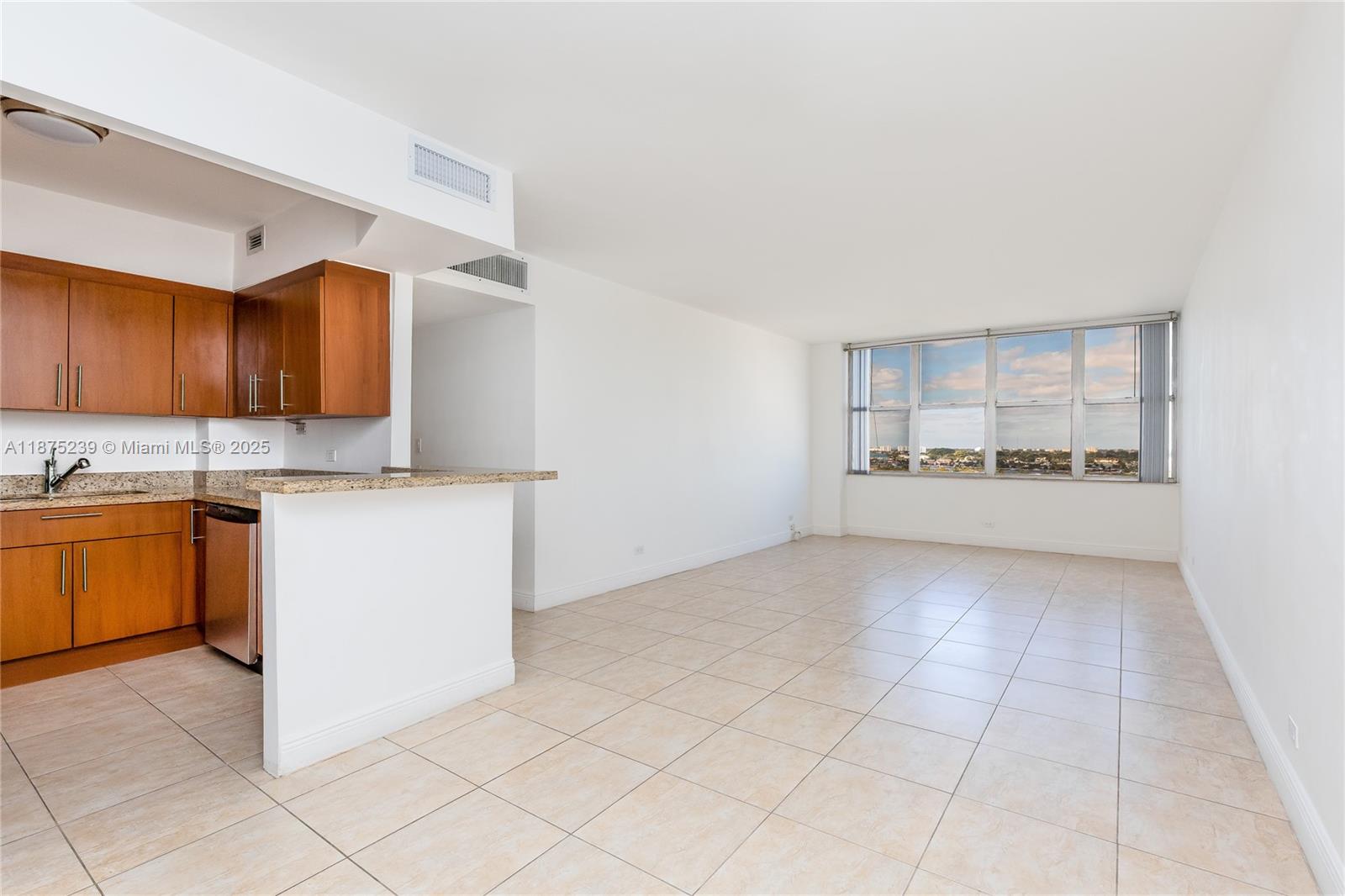 PARKVIEW POINT CONDO - Residential Lease