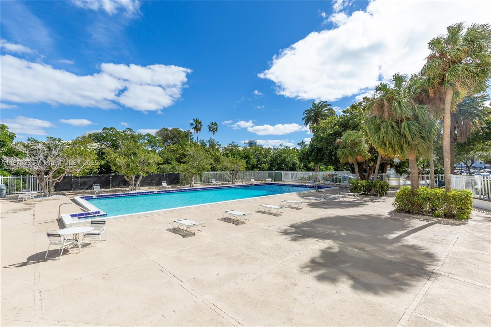 PARKVIEW POINT CONDO - Residential Lease