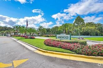 LAKE WINDWOOD CONDO - Residential